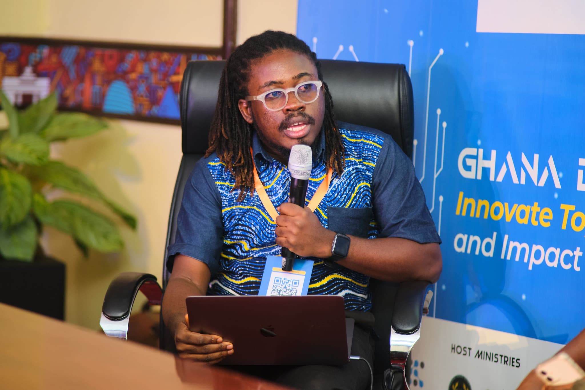 hosting a session at ghana digital and innovation week